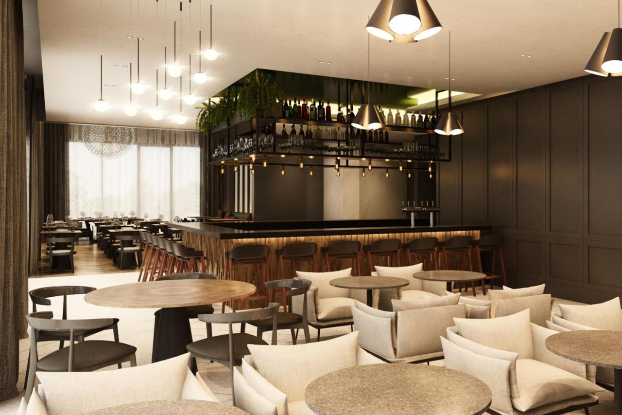 Four Points By Sheraton Budapest Danube Esterno foto
